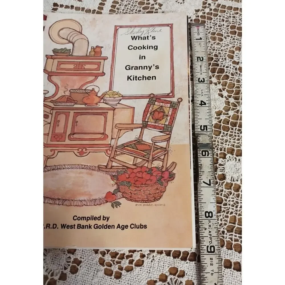 Vtg. What's Cooking in Granny's Kitchen Cookbook Jefferson Parish, LA Rec Dept